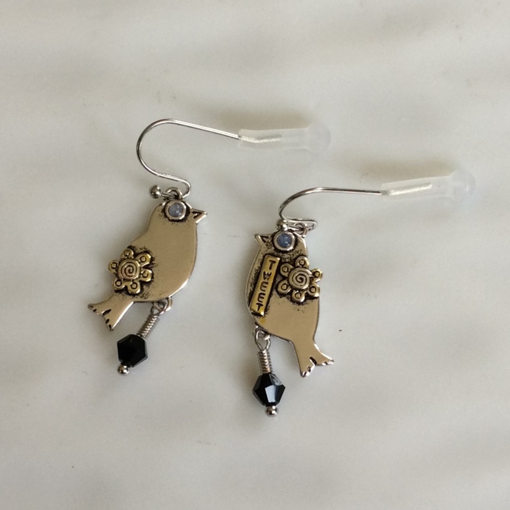 Whimsical Bird Earring NWOT